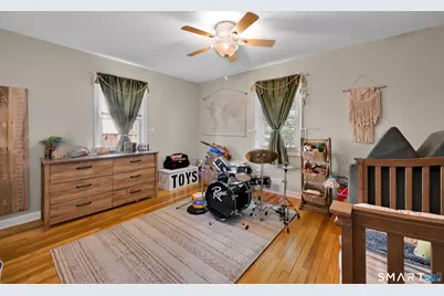 7 Mountain View Avenue, Enfield, CT 06082 - Photo 14