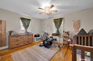 7 Mountain View Ave, Enfield, CT 06082 - Photo 14