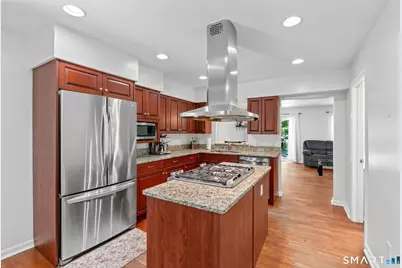 2118 Meriden Waterbury Turnpike #6, Southington, CT 06489 - Photo 4