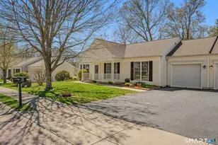 6 Cypress Way, Waterford, CT 06385 - Photo 2