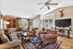 28 Deepwood Rd, Simsbury, CT 06070 - Photo 12