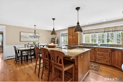28 Deepwood Road, Simsbury, CT 06070 - Photo 10