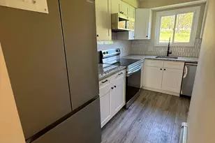 1001 Old Colony Rd, Meriden, CT 06451 - Photo 6