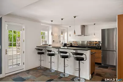 351 Erskine Road, Stamford, CT 06903 - Photo 26