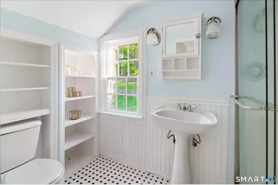 351 Erskine Road, Stamford, CT 06903 - Photo 34
