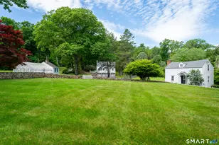 351 Erskine Rd, Stamford, CT 06903 - Photo 30