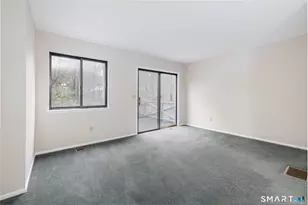 550 Darling St, Southington, CT 06489 - Photo 10