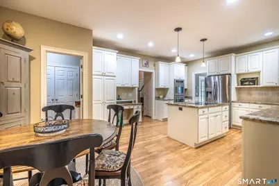 7 Pinnacle Drive, Newtown, CT 06470 - Photo 6