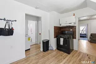 31-33 Standish St, Hartford, CT 06114 - Photo 24