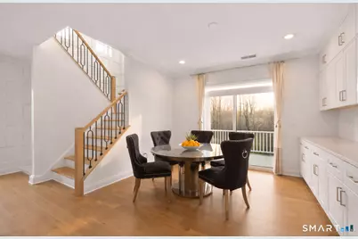 5 Brentwood Circle, Danbury, CT 06810 - Photo 4