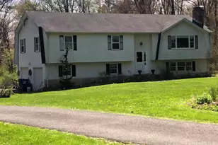 3 Short Ln, Simsbury, CT 06070 - Photo 14