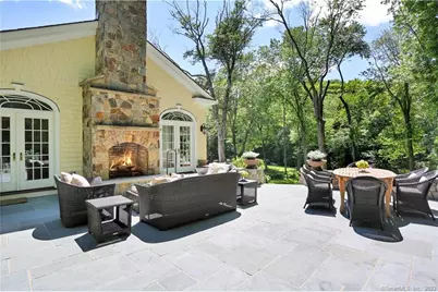 490 Lost District Drive, New Canaan, CT 06840 - Photo 36