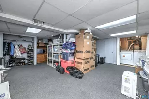 923 Garden Rd, Orange, CT 06477 - Photo 32