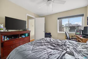 35 West Walk, West Haven, CT 06516 - Photo 20