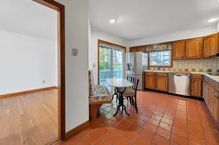 43 Woodbury Hl, Woodbury, CT 06798 - Photo 8