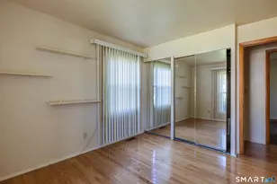 105 Bear Paw Rd, Bridgeport, CT 06606 - Photo 22