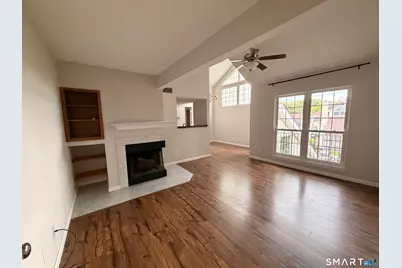 57 Carriage Crossing Lane #57, Middletown, CT 06457 - Photo 10