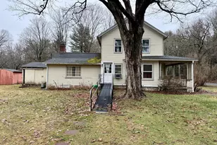 21 High Bridge Rd, Newtown, CT 06482 - Photo 2