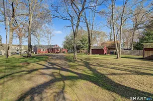 14 Lake Dr, Old Lyme, CT 06371 - Photo 4