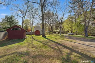 14 Lake Dr, Old Lyme, CT 06371 - Photo 18