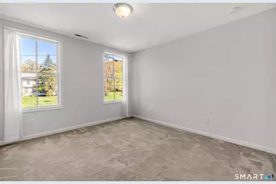 273 Brooklawn Avenue, Bridgeport, CT 06604 - Photo 22