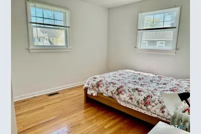 25 Suzanne Circle, Fairfield, CT 06824 - Photo 12