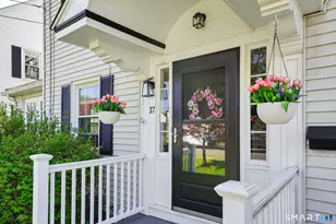 17 Ballard Dr, West Hartford, CT 06119 - Photo 2