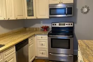 334 Summit St, Manchester, CT 06040 - Photo 8