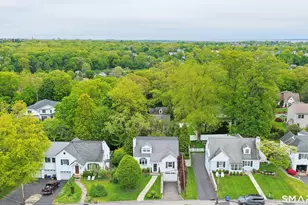 38 Francis Ln, Greenwich, CT 06831 - Photo 30