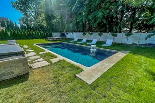 28 Oak St, Westport, CT 06880 - Photo 2