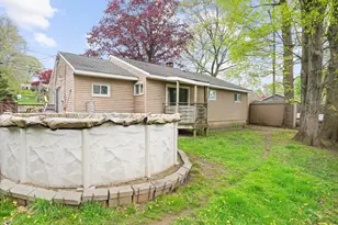 12 Edith Ln, Norwalk, CT 06851 - Photo 32