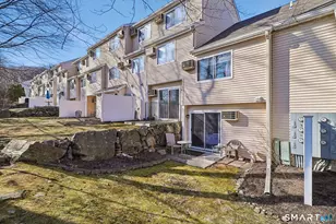 8 Rose Ln, Danbury, CT 06811 - Photo 24
