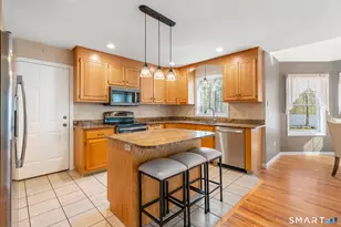 107 Country Ln, Hebron, CT 06248 - Photo 10