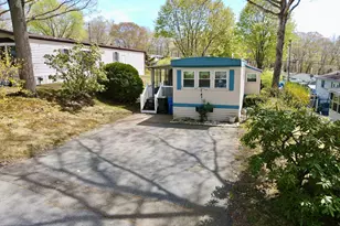 136 Hunters Rd, Norwich, CT 06360 - Photo 4