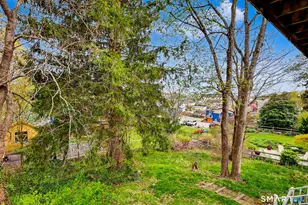 12 Bank St, Groton, CT 06355 - Photo 36
