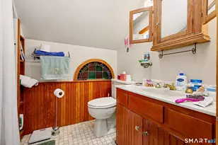 12 Bank St, Groton, CT 06355 - Photo 12