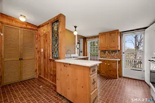 12 Bank St, Groton, CT 06355 - Photo 32