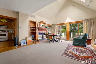 12 Bank St, Groton, CT 06355 - Photo 4