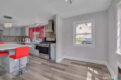 58 Ledger Street, Hartford, CT 06106 - Photo 6