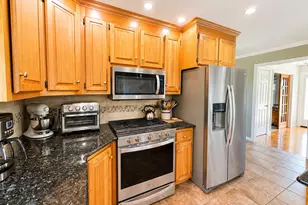 11 Wheeler Farm Rd, Preston, CT 06365 - Photo 14