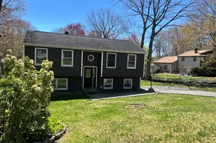 8 Rocco Dr, Wolcott, CT 06716 - Photo 2