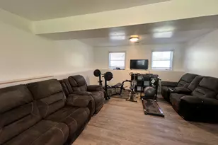 8 Rocco Dr, Wolcott, CT 06716 - Photo 10