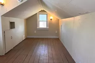 37 Hartman Ave, East Haven, CT 06512 - Photo 18
