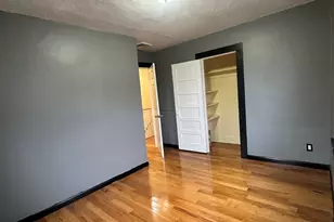 302 Dover St, Bridgeport, CT 06610 - Photo 22