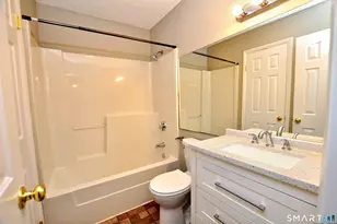 207 Country Club Ct, Rocky Hill, CT 06067 - Photo 20