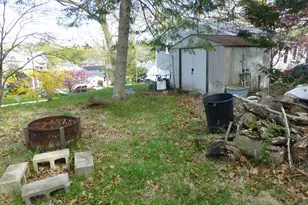 240 Vauxhall St, New London, CT 06320 - Photo 6