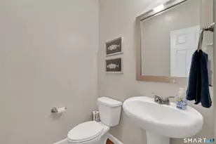19 Brighton Park Way, Bloomfield, CT 06002 - Photo 16
