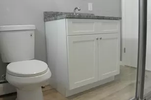 87 Kennedy Dr, New Britain, CT 06051 - Photo 24