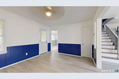 322 Hillside Avenue, Hartford, CT 06106 - Photo 2
