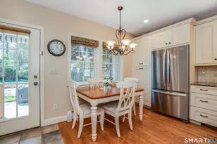 469 Fern St, West Hartford, CT 06107 - Photo 18